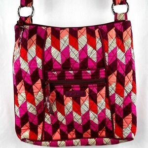 Vera Bradley Hipster‎ Bohemian Chevron Adjustable Strap Crossbody Bag Purse Pink